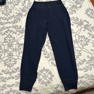 Athleta Venice joggers size small